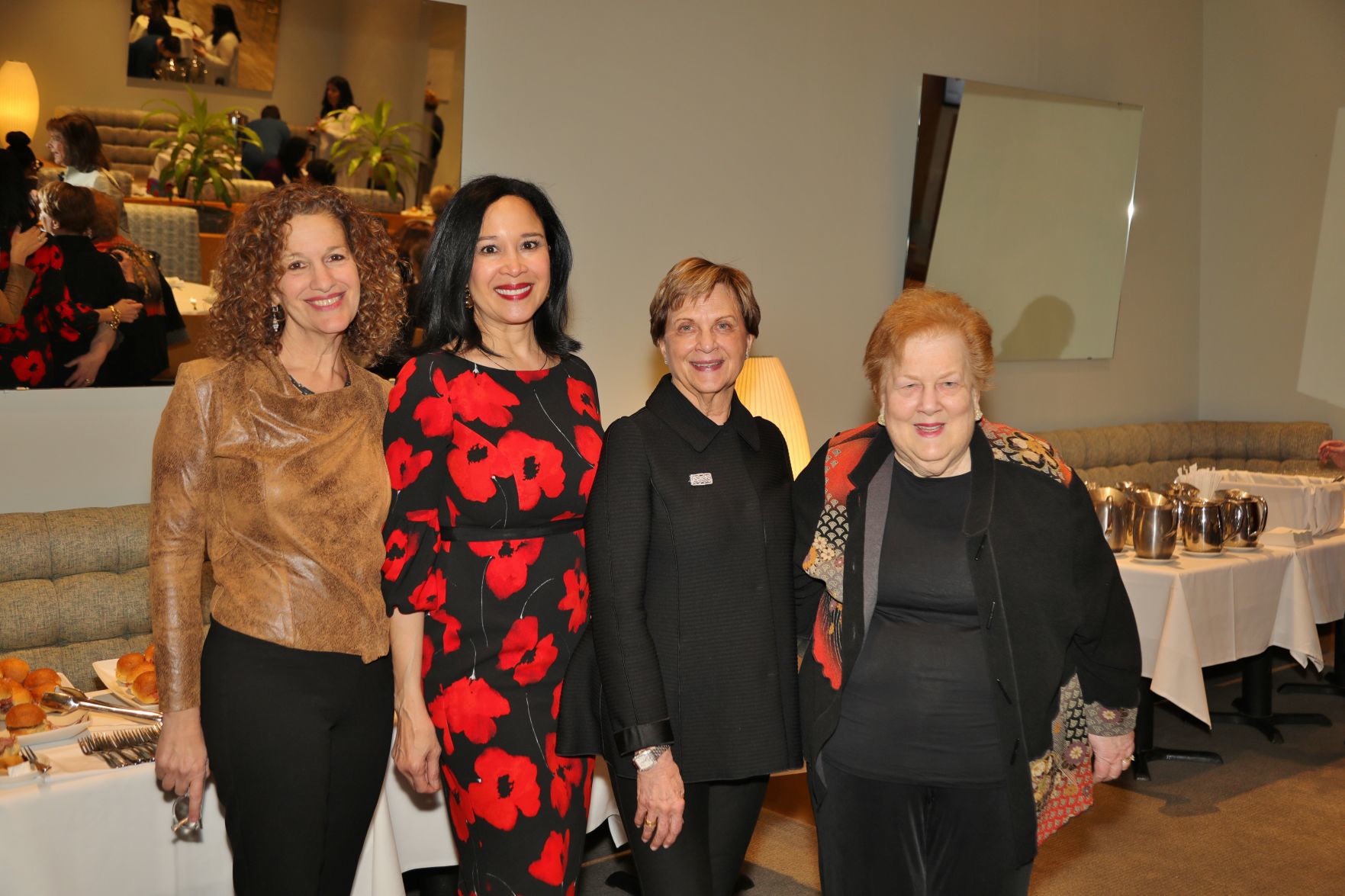 Cindi Wallach, Dr. Eva Frazer, Linda McKay, Margaret Israel